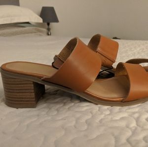 Brown strappy shoes -NWT